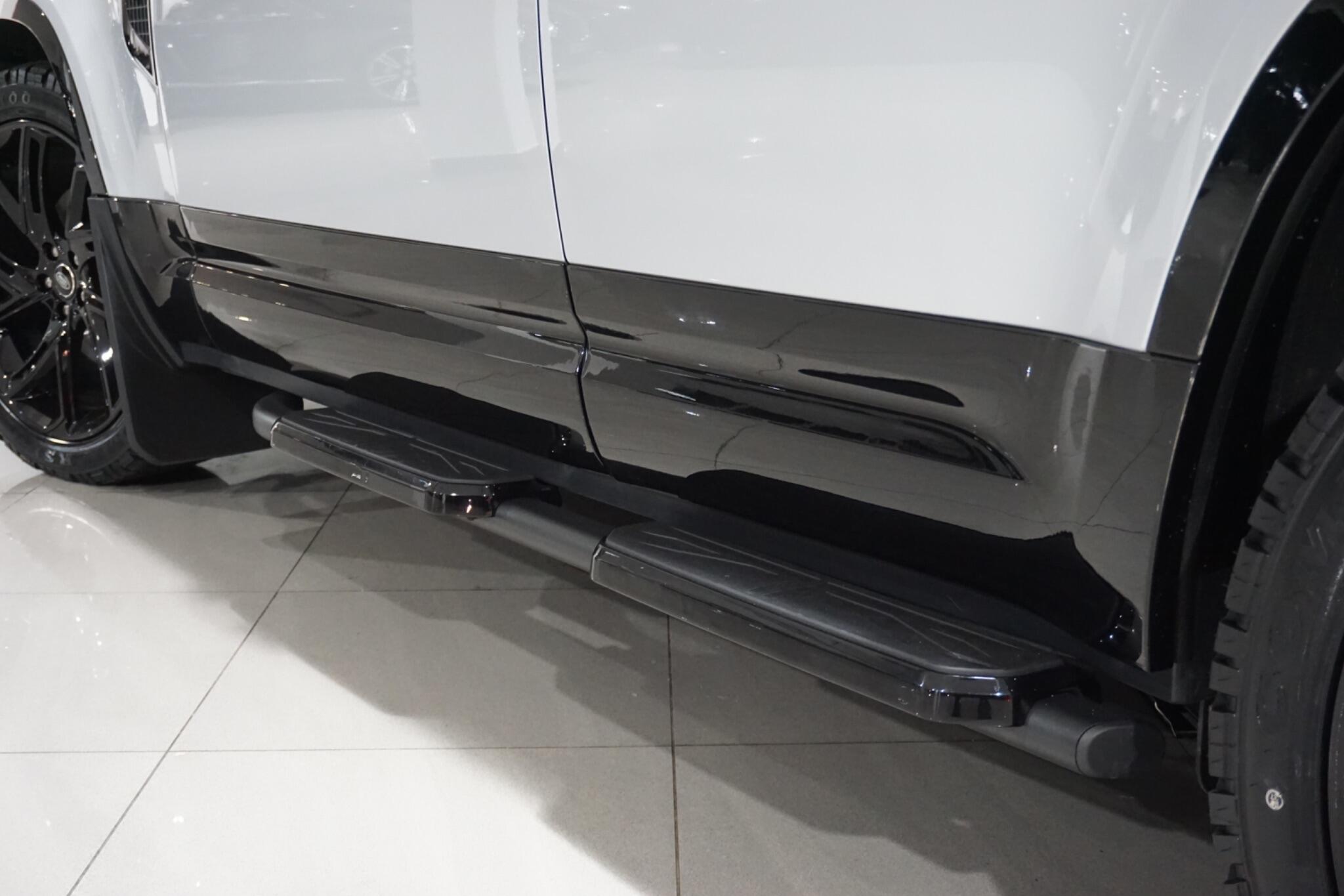 Land Rover Defender 110 2.0 P400e 15.4kWh XS Edition SUV 5dr Petrol Plug-in Hybrid Auto 4WD Euro 6 (s/s) (404 ps)